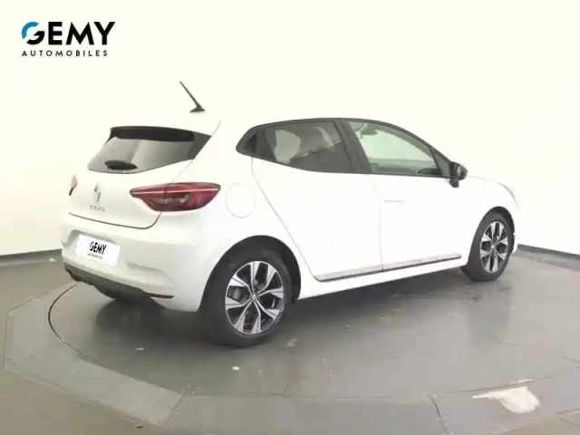 Renault Clio tce 90 — photo 62