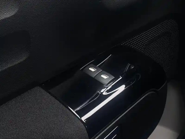 Citroën C3 iii bluehdi 100 s&amp;s bvm feel business — photo 8