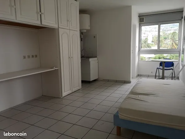 Studio étudiant 20 m2 a 480 et 34m2 a 530 - Résidence sécurisée proche de la fac