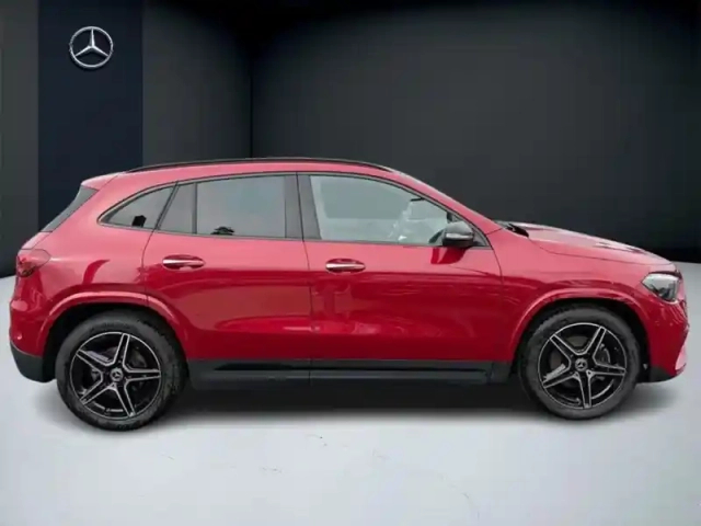 Mercedes Gla 200 d amg line — photo 26