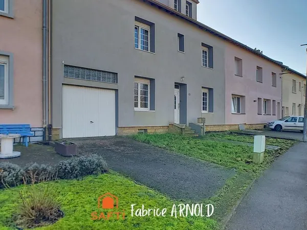 Maison 8 pièces 115 m²