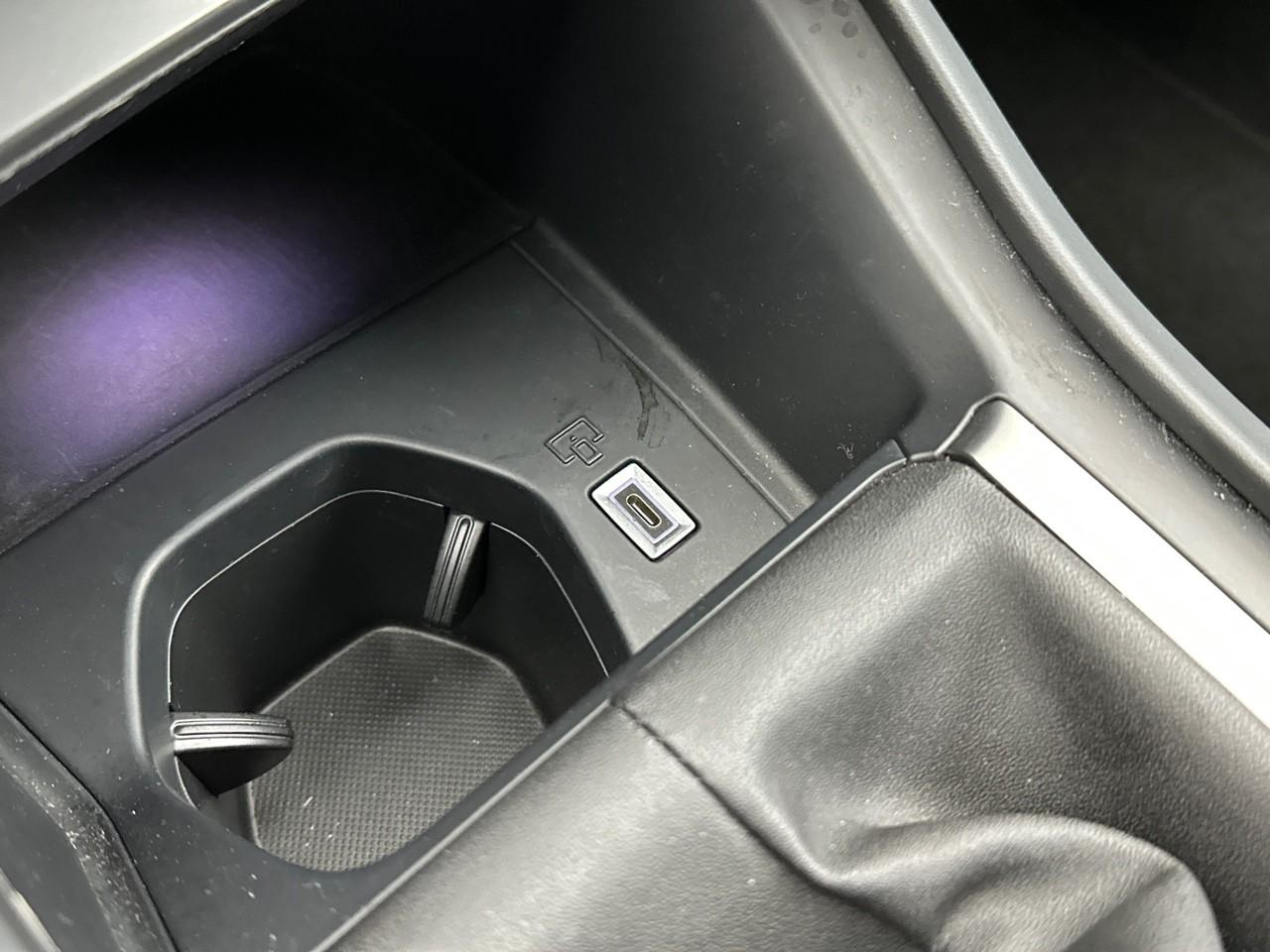 Peugeot 308 sw puretech 130ch s&s bvm6 allure pack — photo 31
