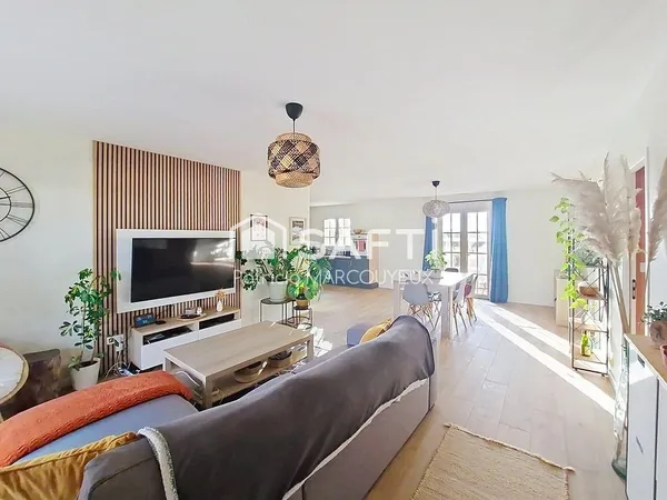 Une maison de plain-pied douce et chaleureuse où l'on se sent immédiatement chez soi