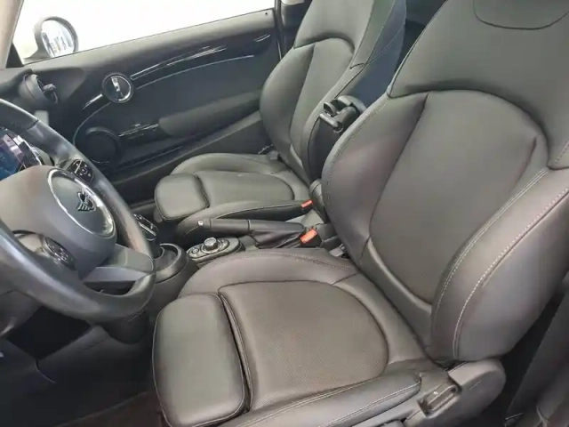Mini Mini hatch 3 portes cooper 136 ch dkg7 — photo 13