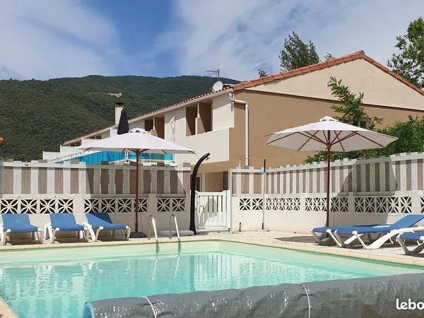 Immeuble 11 pièces 570 m²