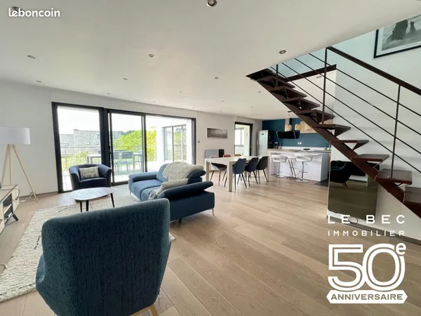 Maison 6 pièces 144 m²