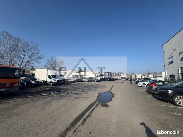 Terrain 7 400 m² Saint Mard