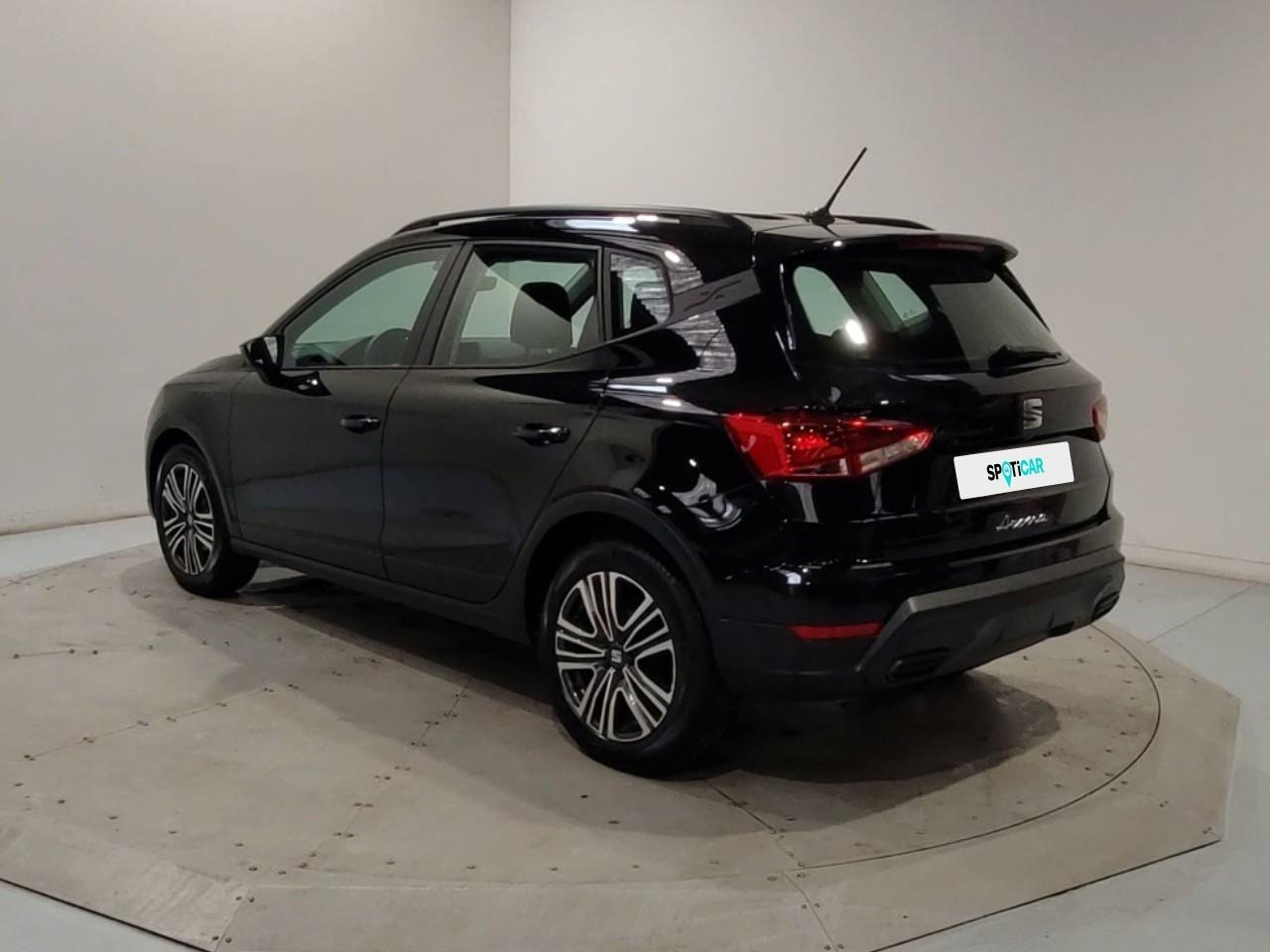 Seat Arona 1.0 tsi 95 ch start/stop bvm5 urban — photo 3