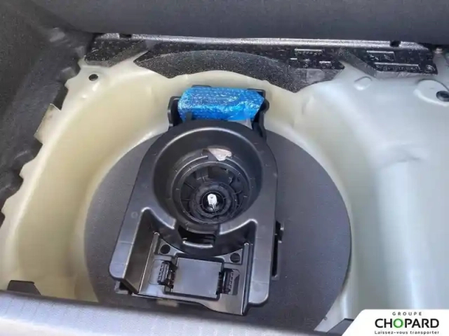 Peugeot 208 hybrid 110 ch e-dcs6 — photo 24