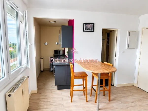 STUDIO "MEUBLE" de 27 M²