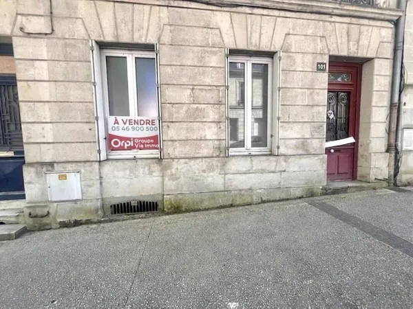 Bureaux 186 m²