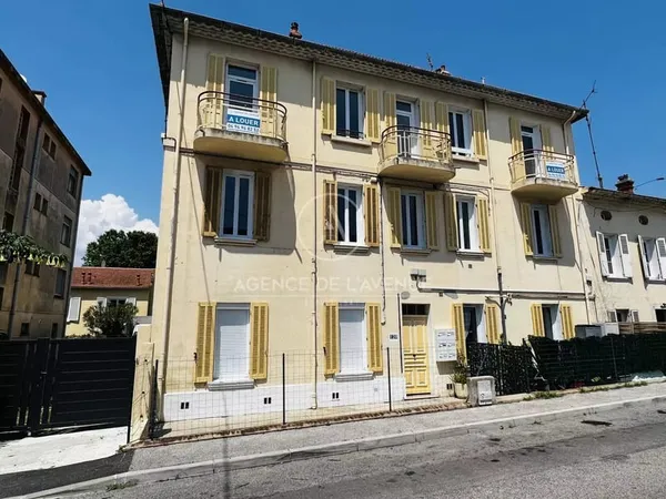 APPARTEMENT T3 83500 LA SEYNE SUR MER