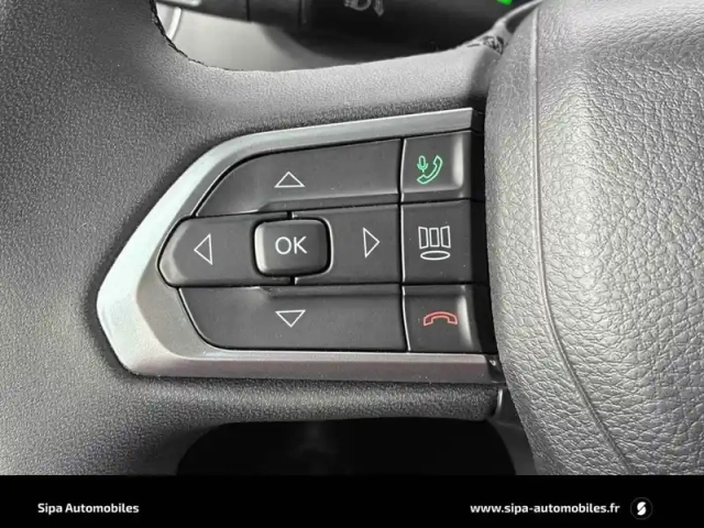 Jeep Renegade 1.5 turbo t4 130 ch bvr7 e-hybrid — photo 16