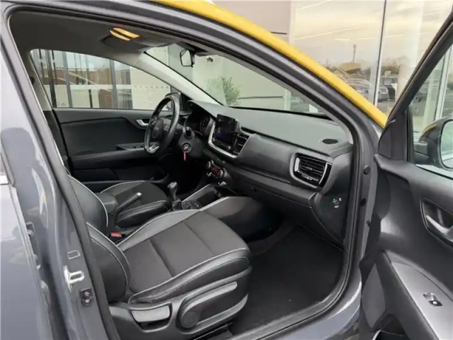 Kia Stonic 1.0 t-gdi 120 ch mhev ibvm6 — photo 118