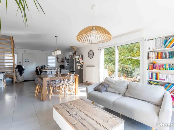 Maison 7 pièces 116 m²