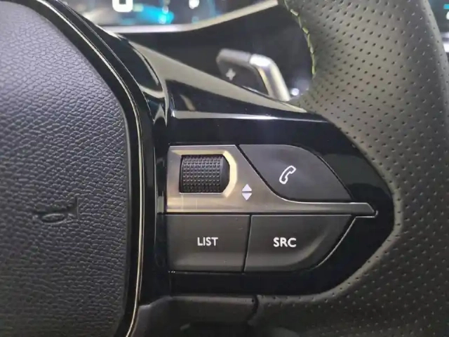 Peugeot 208 puretech 130 s&amp;s eat8 — photo 29