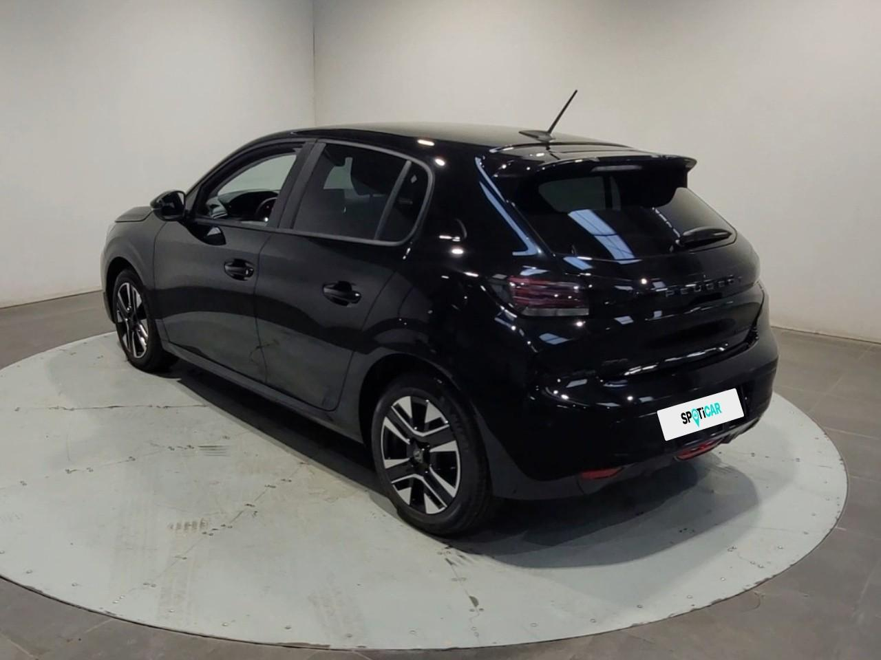 Peugeot 208 hybrid 110 ch e-dcs6 edition — photo 3