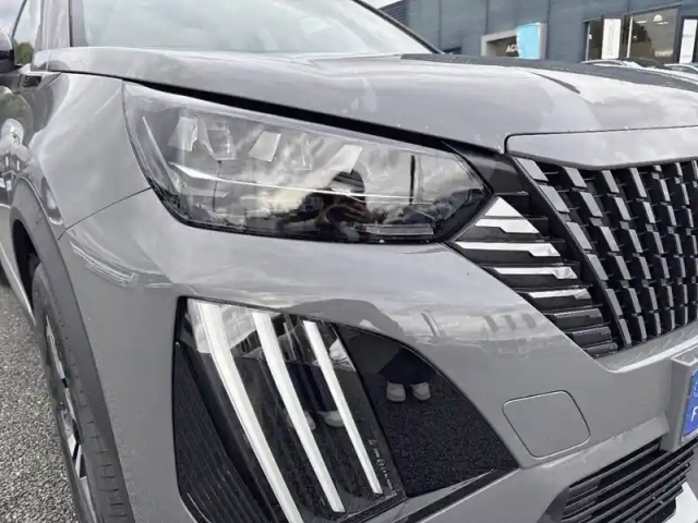 Peugeot 2008 hybrid 145 e-dcs6 — photo 80