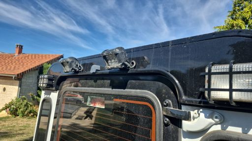 Land Rover Defender 90 2.2 TDCi 122 4WD - SE – 2012 – 134095 km – Diesel – Boîte Manuelle — photo 6