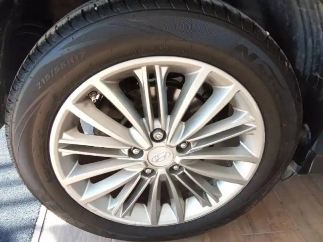 Hyundai Kona 1.6 crdi 115 — photo 28
