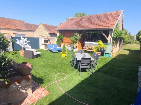 Maison Vente Raymond 5p 175m² 149900€