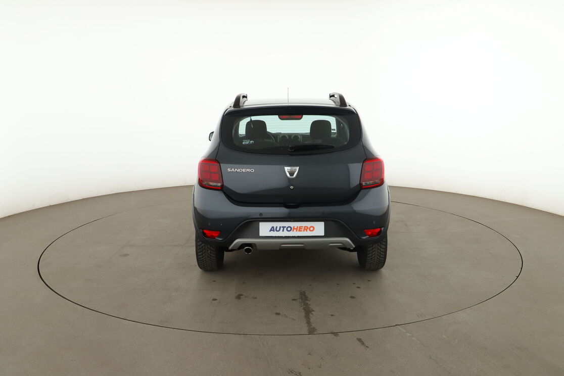 Dacia Sandero Stepway 1.5 dCi Easy-R — photo 4