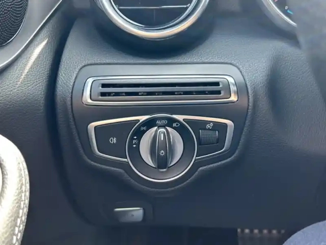 Mercedes Classe C 220 d berline amg lin — photo 20