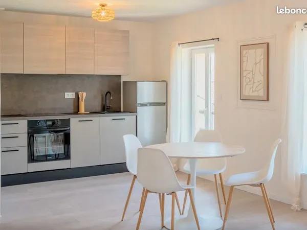 Appartement T2 meublé de 37 m² - Centre-ville de Cholet