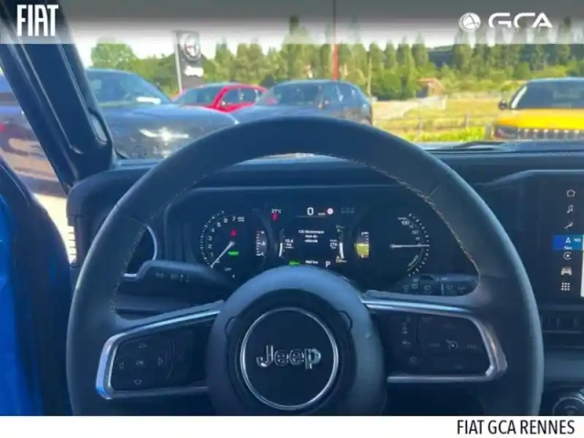Jeep Wrangler unlimited 2.0 t 380ch 4xe sahara command trac — photo 8