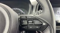 Toyota Aygo X 1.0 VVT-i 72ch Dynamic MY23 — photo 23