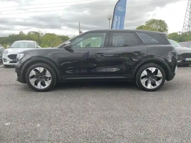 Ford Explorer 286ch extended range 79kwh pack premium rwd — photo 5