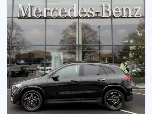 Mercedes Gla 250 e hybrid eq amg line — photo 12
