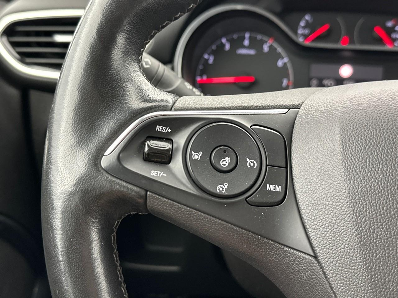 Opel Crossland 1.2 turbo 110 ch bvm6 elegance business — photo 20
