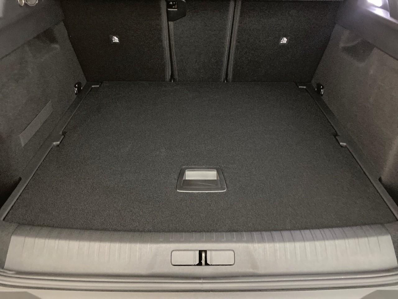 Peugeot 3008 hybrid 145 e-dcs6 gt — photo 6