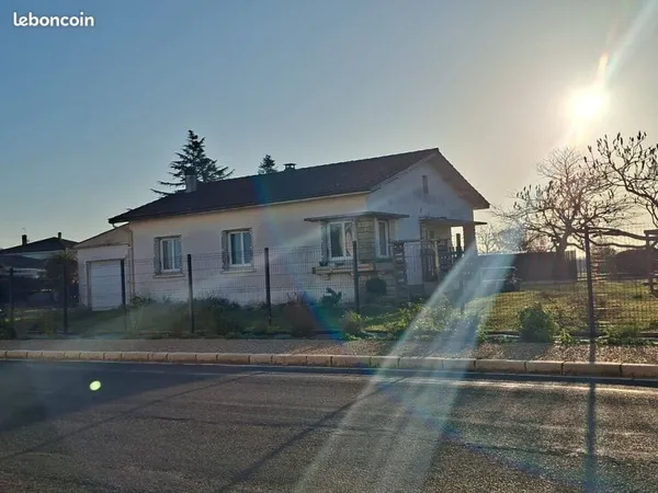 AV Maison Vélines