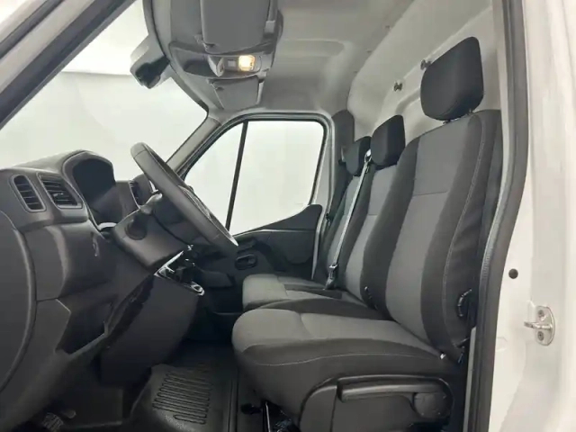 Renault Master fgn trac f3500 l3h3 blue dci 135 — photo 18