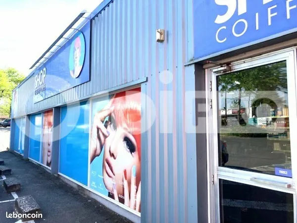 Local commercial 88 m²