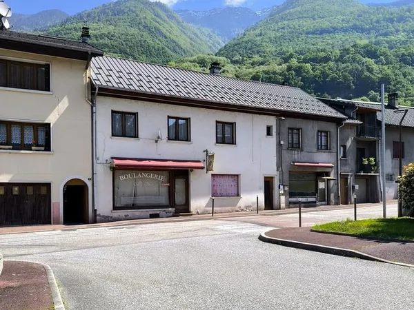 Maison 5 pièces 177 m²