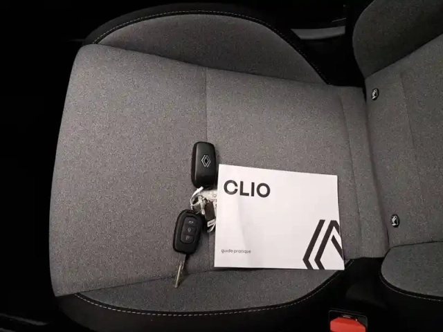 Renault Clio eco-g 100 gsr2 — photo 39