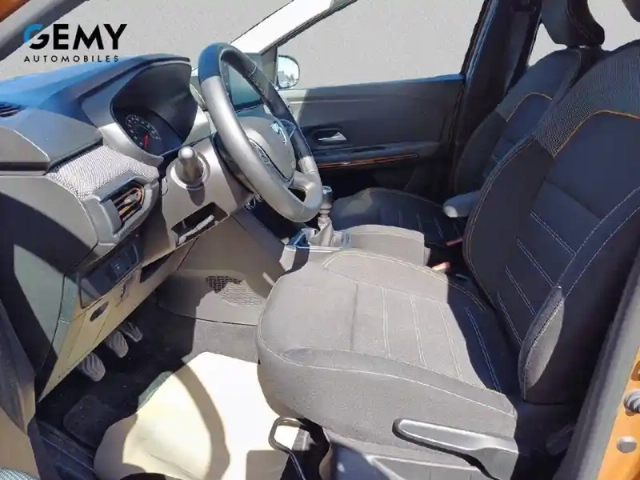 Dacia Sandero eco-g 100 - 22 — photo 9