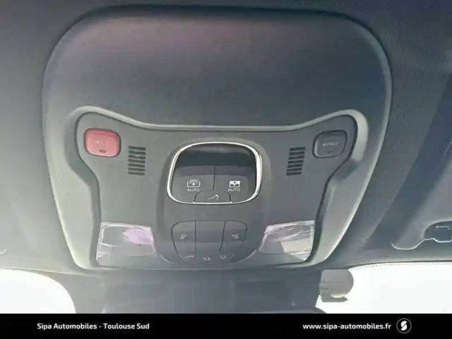 Jeep Renegade 1.3 turbo t4 150 ch bvr6 — photo 26