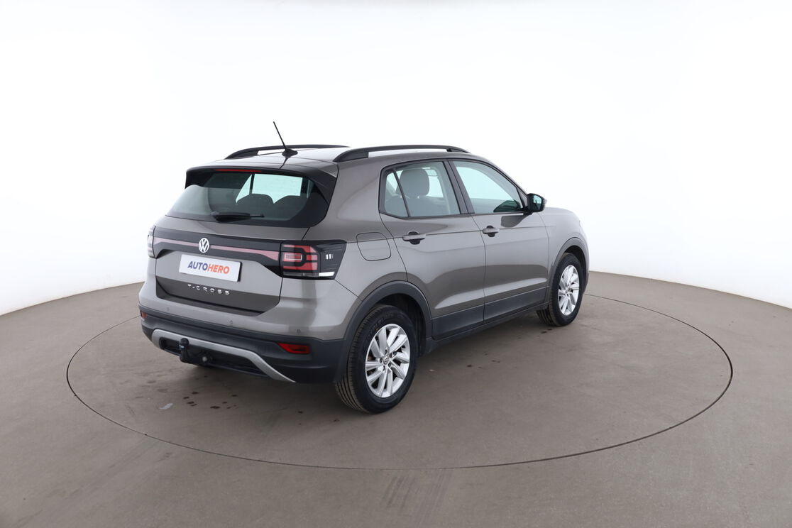 Volkswagen T-Cross 1.0 TSI Lounge — photo 5