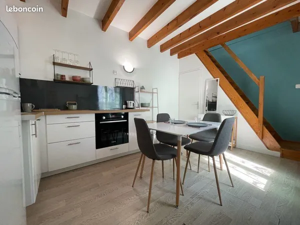 T2 triplex centre ville MAUZÉ SUR LE MIGNON - libre le 5/11/26