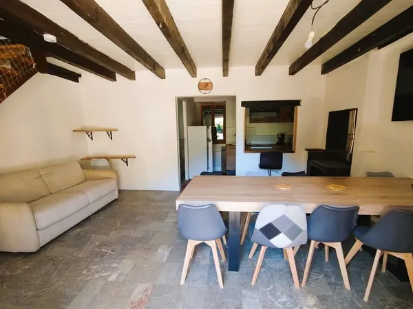 APPARTEMENT T3BIS AVEC EXTERIEUR PRIVATIF SECTEUR MONTAGNE - LOC
