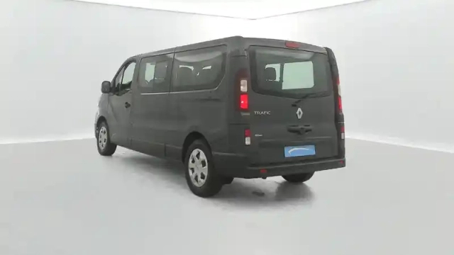 Renault Trafic l2 dci 150 energy s&amp;s — photo 12