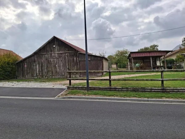 Terrain 1370 m²