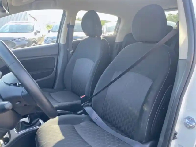 Mitsubishi Space Star 1.2 mivec 71ch red line edition 2024 — photo 10