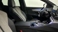 Peugeot 3008 HYBRID4 300ch GT Pack e-EAT8 — photo 15