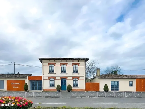 Locaux/Bureaux à louer 20m² zone commerciale de Saint Martial