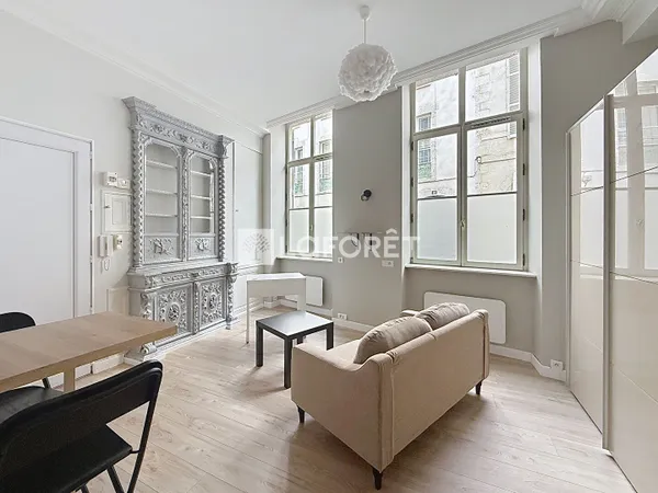 Studio 1 pièce 24 m²